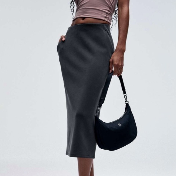 lululemon athletica Black Midi Skirt - Picture 2 of 10